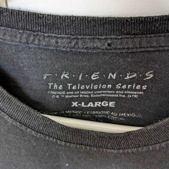 FRIENDS tv series tshirt - Picture 2 of 3